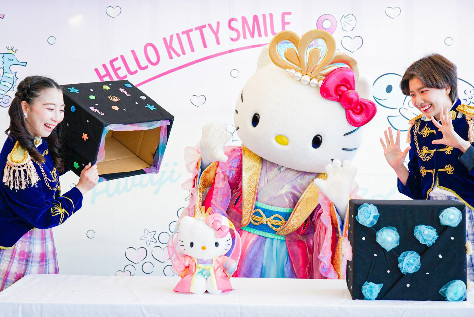 Hellokittysmile Awaji Hello Kitty Apple Land