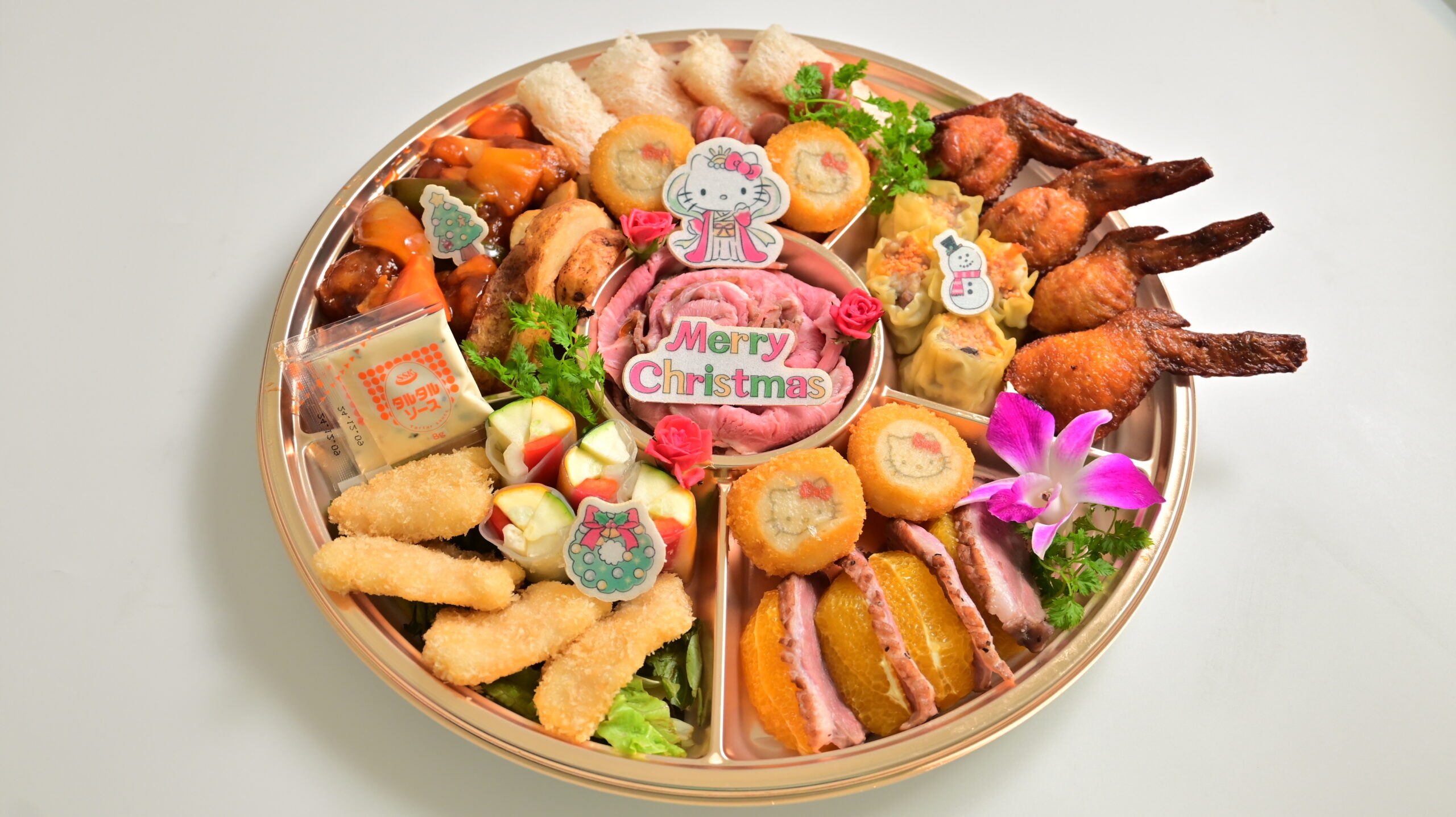 期間限定】クリスマスオードブル🎅 | AWAJI HELLO KITTY APPLE LAND